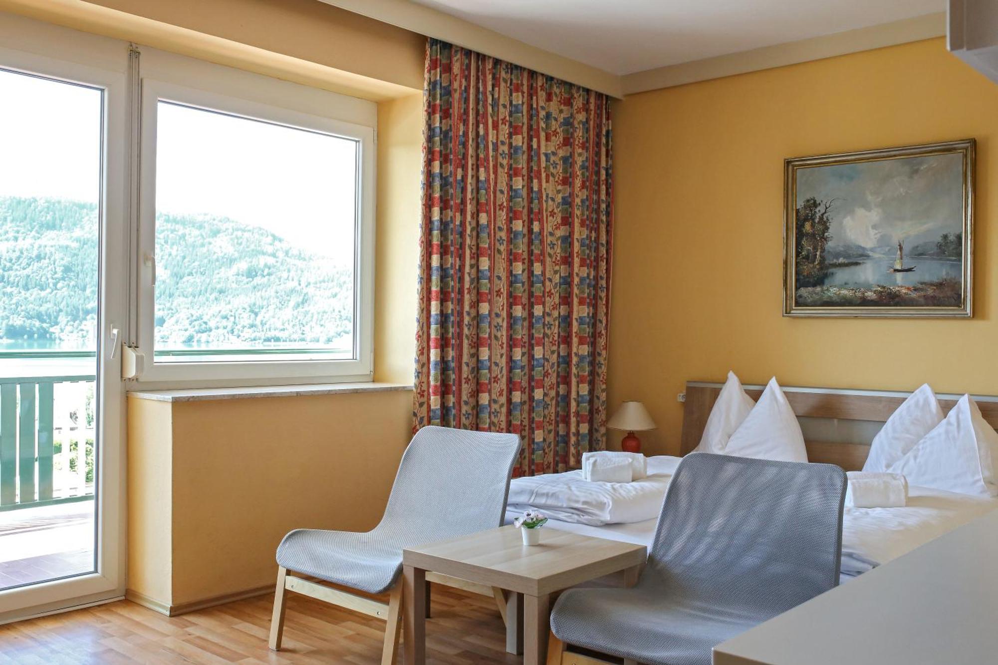 Self-Check In Apartmenthotel Seeglueck Pörtschach am Wörthersee Exterior foto